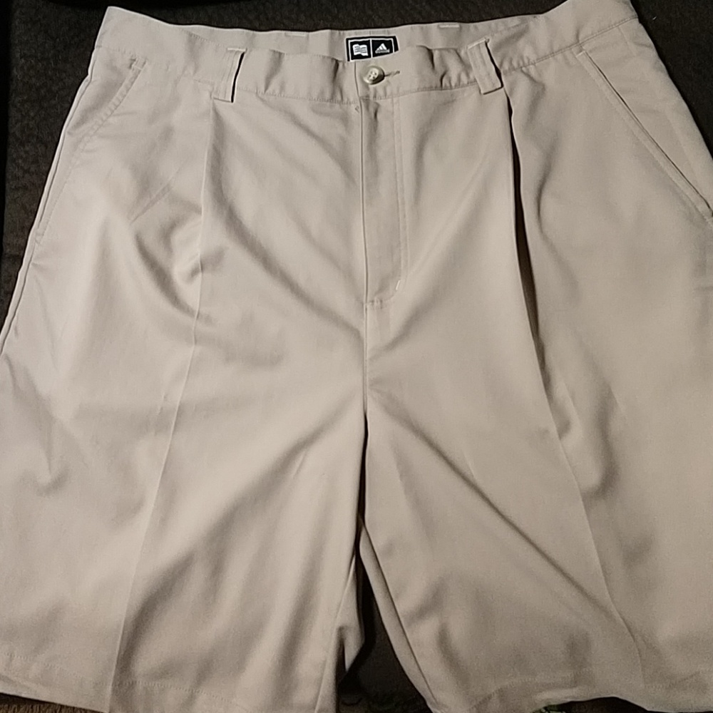 Golf shorts